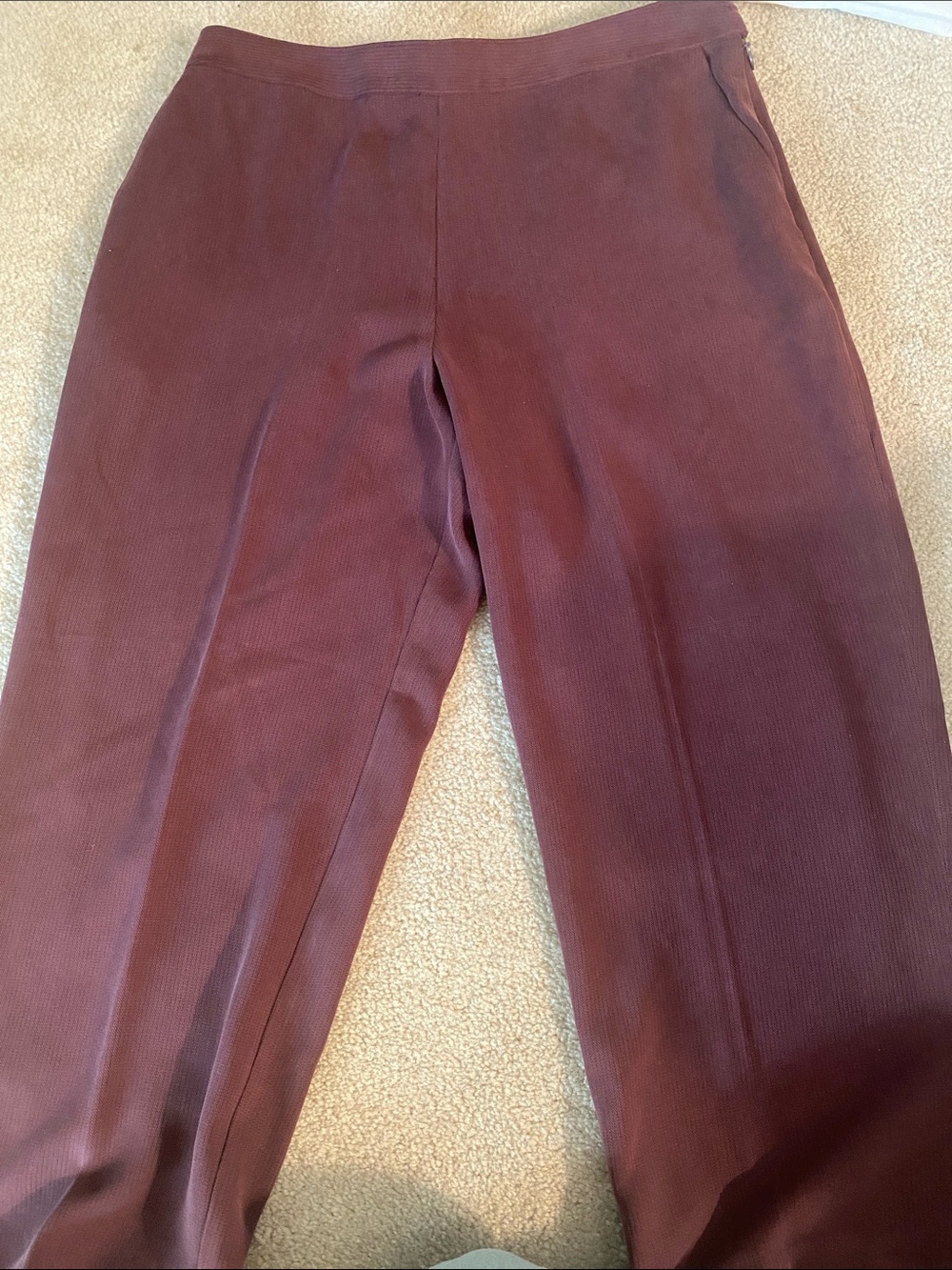 Tommy Bahama size 6 100% silk cropped pants - Picture 4 of 4